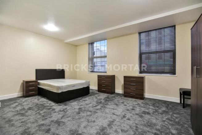 bedroom 3.jpg