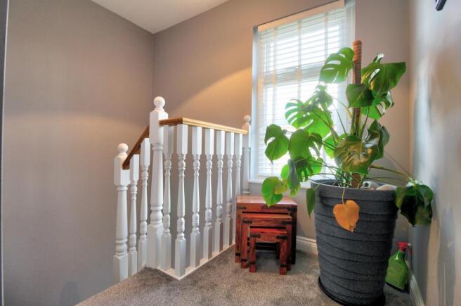IMG_9762_3_4_Interior 4
