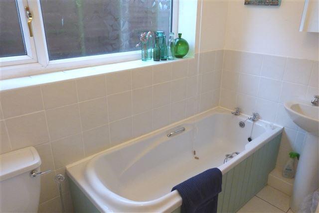 annex bathroom