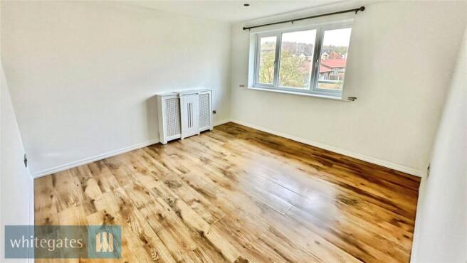 2 bed Apartment for sale Image 6