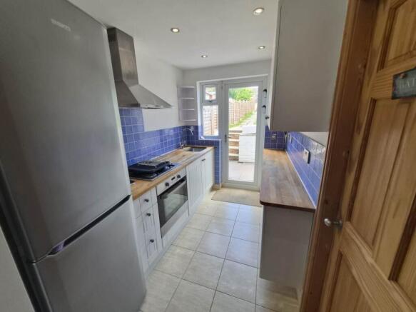 10_Kitchen