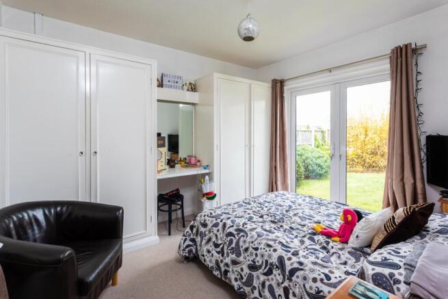 Bedroom2a