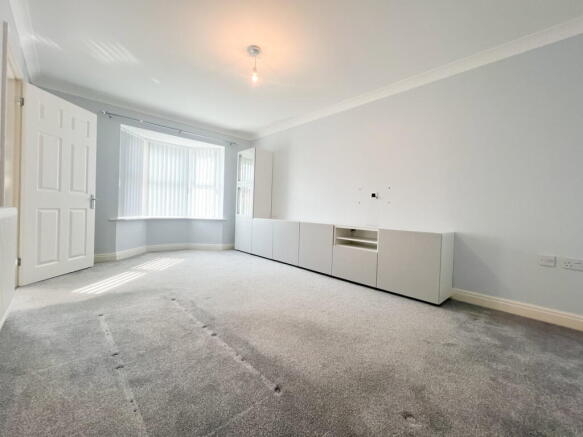3 bed Detached for sale Image 6