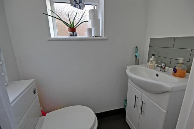Cloakroom WC