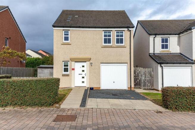 20 Kingfisher Grove Galashiels 02.JPG