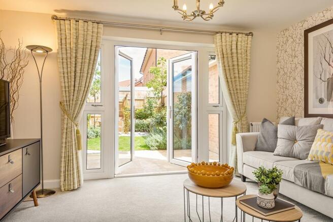 Living room and garden in 3 bed Norbury