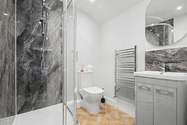 En Suite 4.jpeg