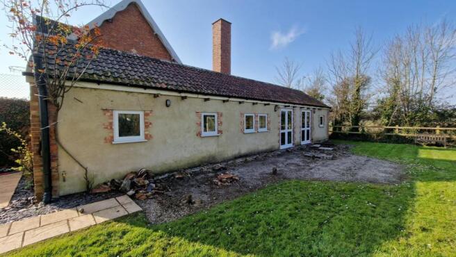 Annexe Entrance