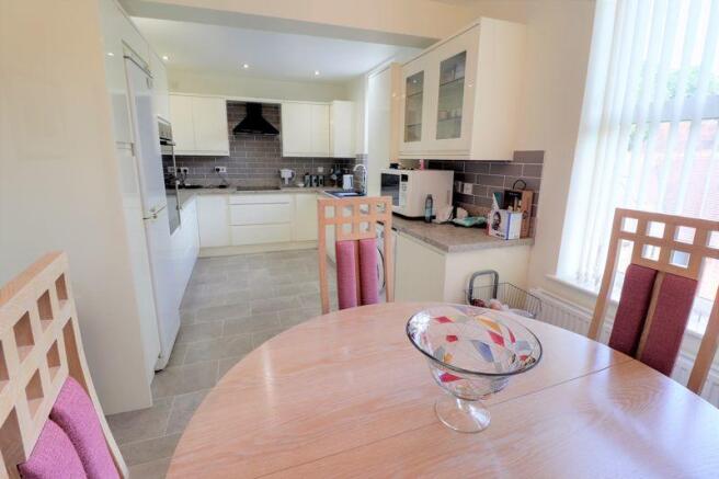 Dining Kitchen