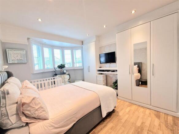 BEDROOM 1