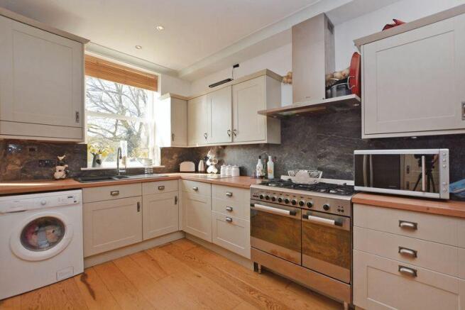 Fitted Kitchen