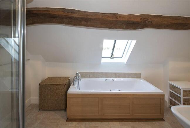 En Suite Bathroom