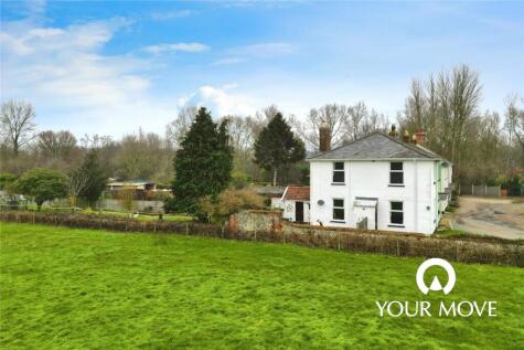 Ditchingham Dam, Ditchingham, Bungay, Norfolk, NR35