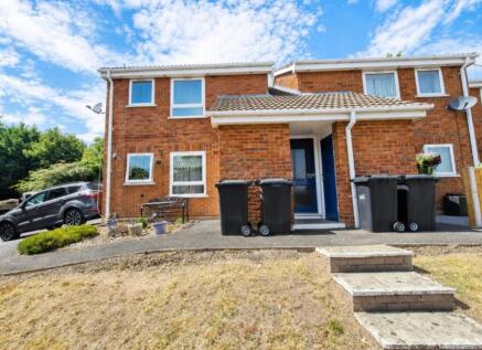 Bisell Way, Brierley Hill, DY5 2RY