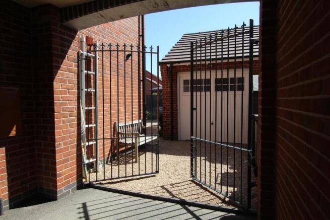 Car Port & Gates.JPG