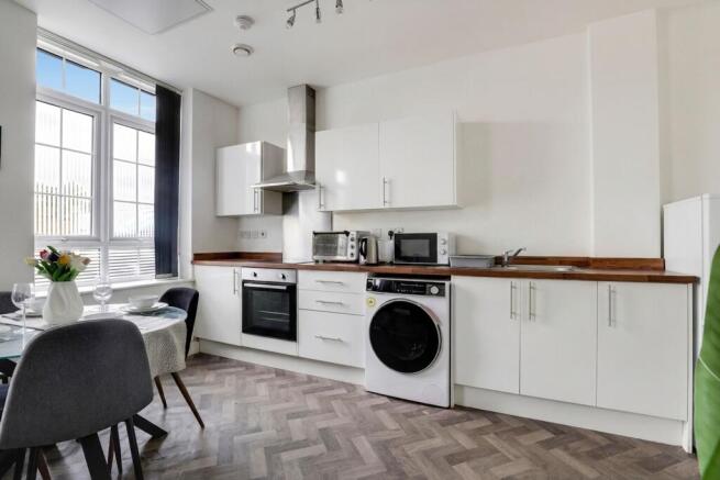 Living/Kitchen Area