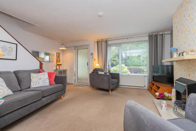 87 Ralston drive Glasgow g52 3lu-1