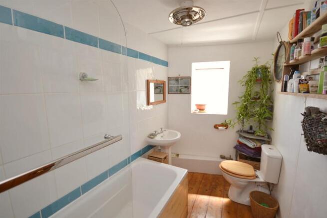 Bathroom (94).jpg