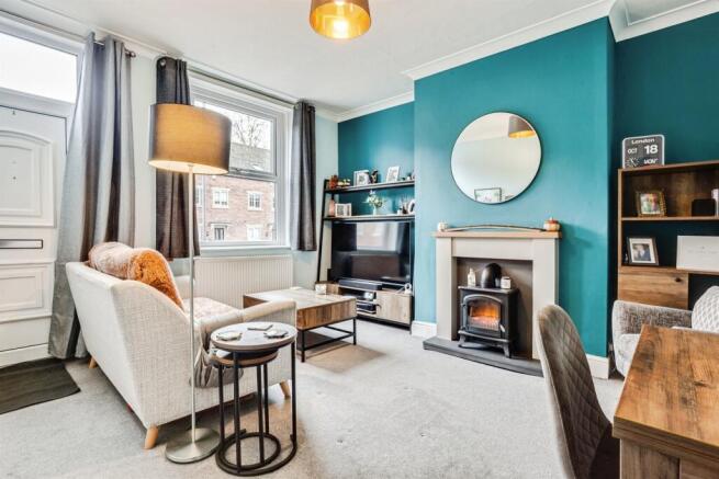 2 bed End of Terrace for sale Image 5