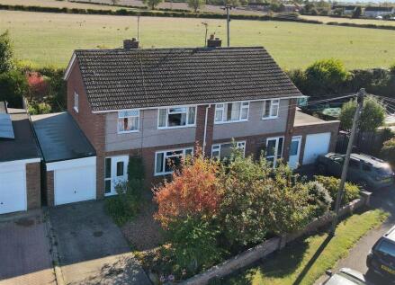Fullwell Road, Bozeat, Wellingborough