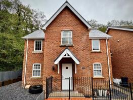 30, Ynys Y Nos, Pontwalby, Neath SA11 5LS