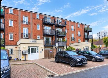 Gareth Drive, Edmonton,London, N9
