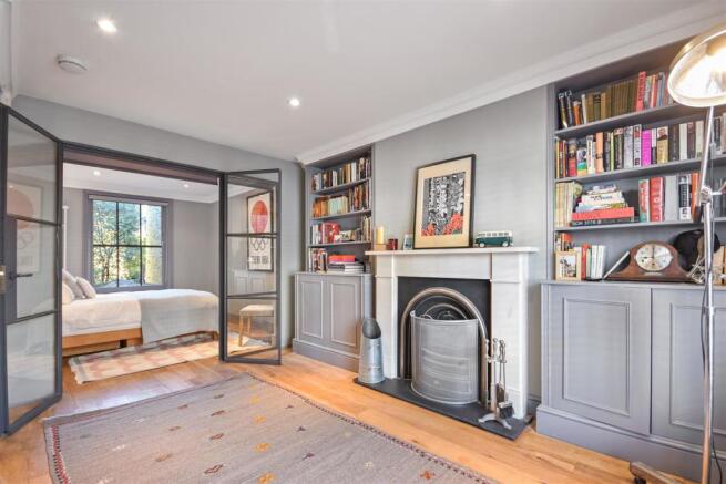 Masbro Road - Reception.JPG
