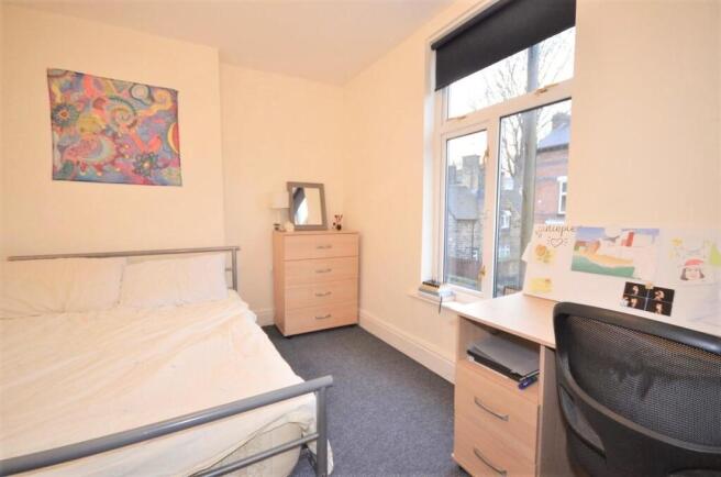 6 bed Terraced for sale Image 7