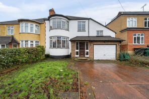 11, Stuart Road, East Barnet, Barnet EN4 8XG