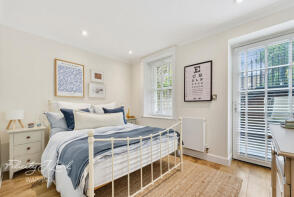 19, Redmans Road, London E1 3AQ