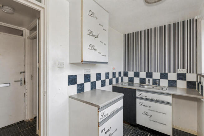 Flat 82, Quartercroft, Pyramid Close, Weston Favell, Northampton, Northamptonshire, NN3 8DP