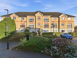 3, 109 Broadview House, Tysoe Avenue, Enfield EN3 6FL