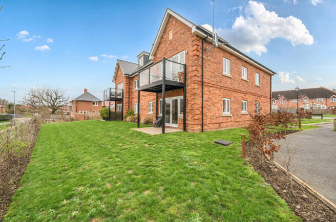 1420976-4-69a02f8...