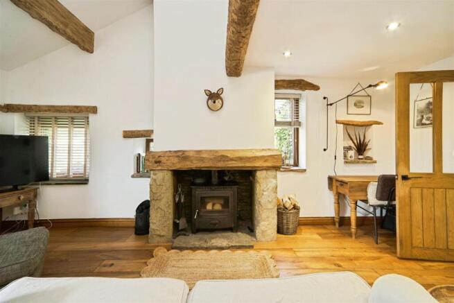 2 bed Barn Conversion for sale Image 6