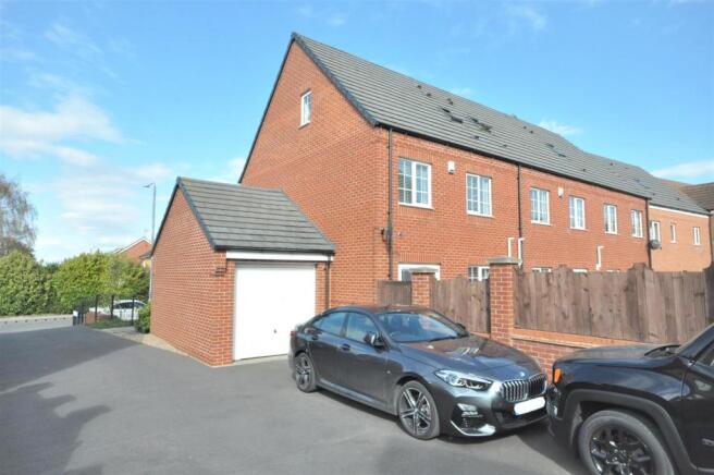 ATTACHED GARAGE