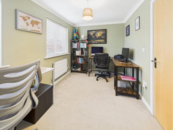 Bedroom/Study