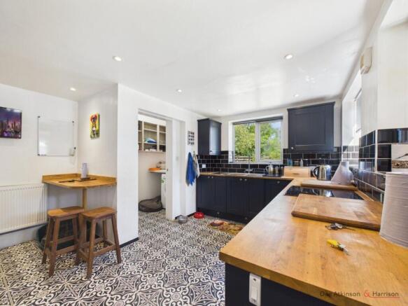 3 bed Detached for sale Image 7