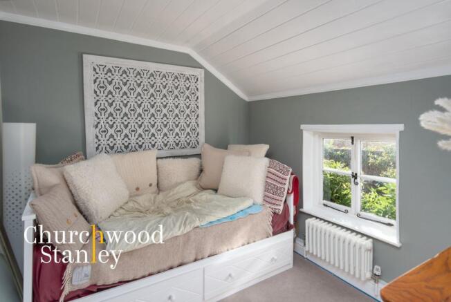 Second bedroom