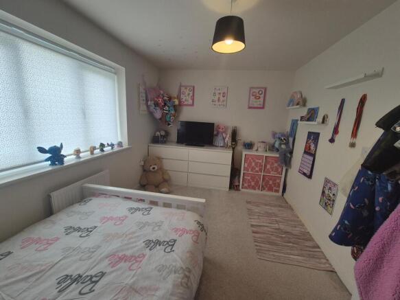 2 bed Semi-Detached for sale Image 8