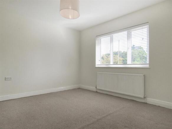 Bedroom 2.JPG