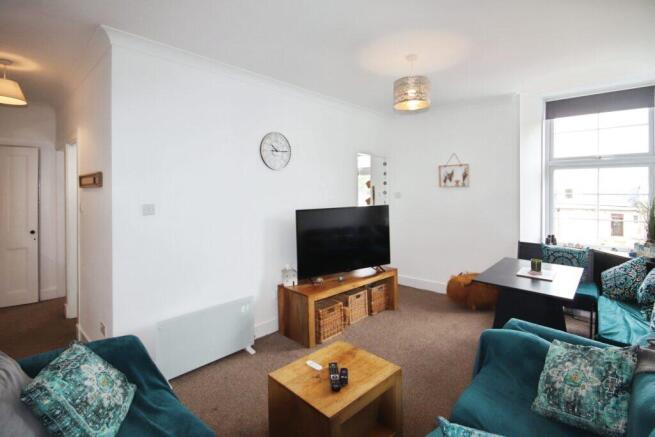 Flat 1/2, 59 Castle Street, Port Bannatyne photo 4