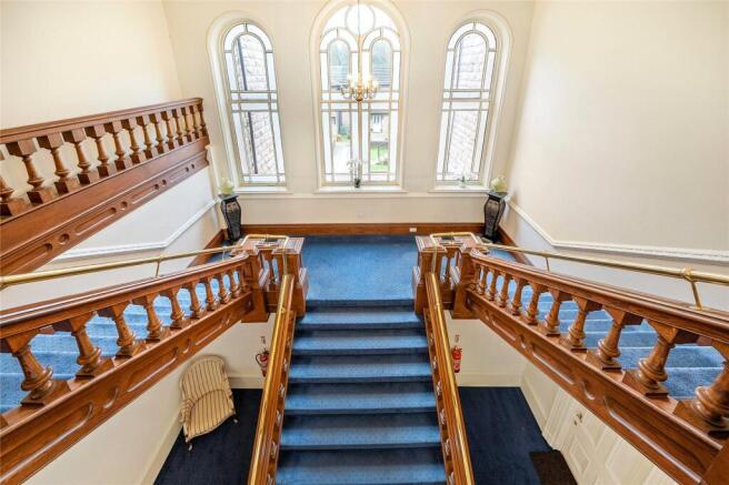 2 bed Apartment for sale Image 4