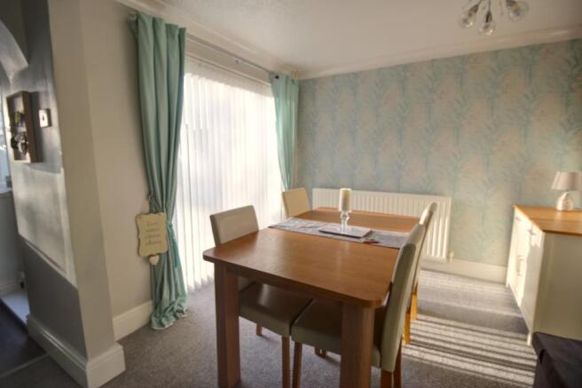 Diningarea1