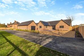 2, Oak View, Grange Road, Wickham Skeith IP23 8NF