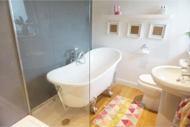 Master En-suite