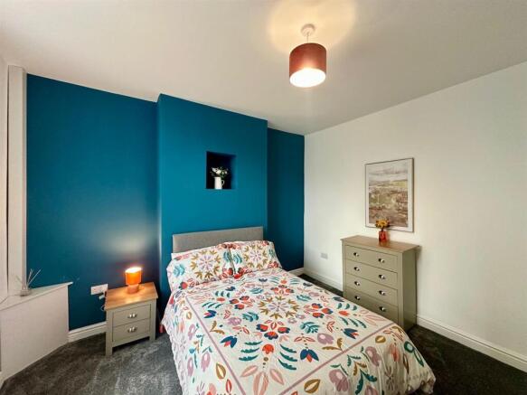 ROOM 1.2.jpg