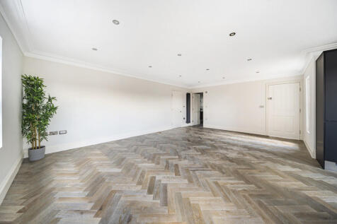 Rosebank Road, Hanwell, London