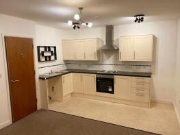 Flat 5, Basing House, Basing Road, Havant PO9 5AG