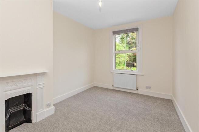 01-1217JPH - 83787 - 4 Rectory Terrace, Park Rd, F