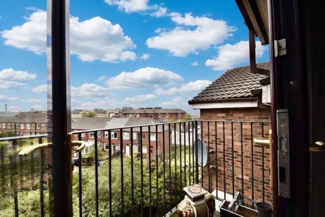 1 bed Apartment for sale Image 8